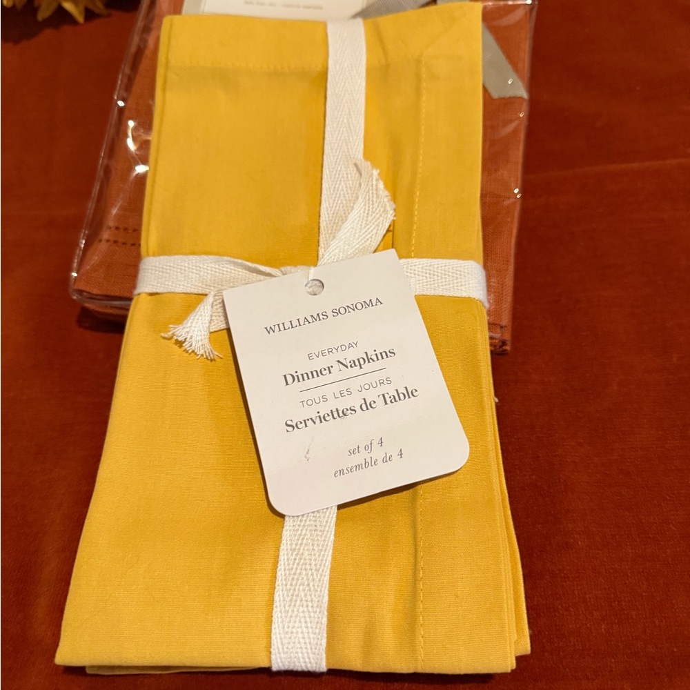 New Williams Sonoma Everyday Dinner Napkins Set, 100% Cotton, S/4, Yellow 20”